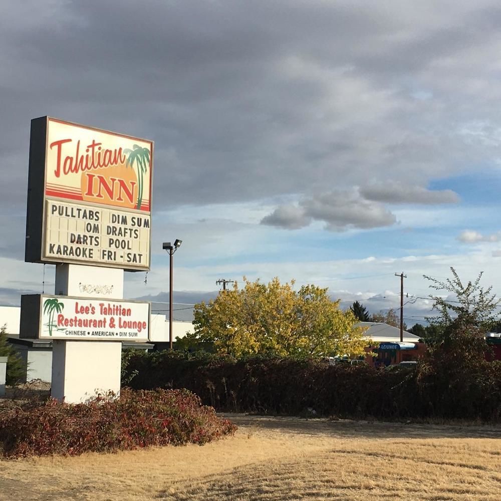 Tahitian Inn Pasco Bagian luar foto